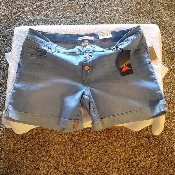 Mudd Other - Mudd girls mid rise shorts